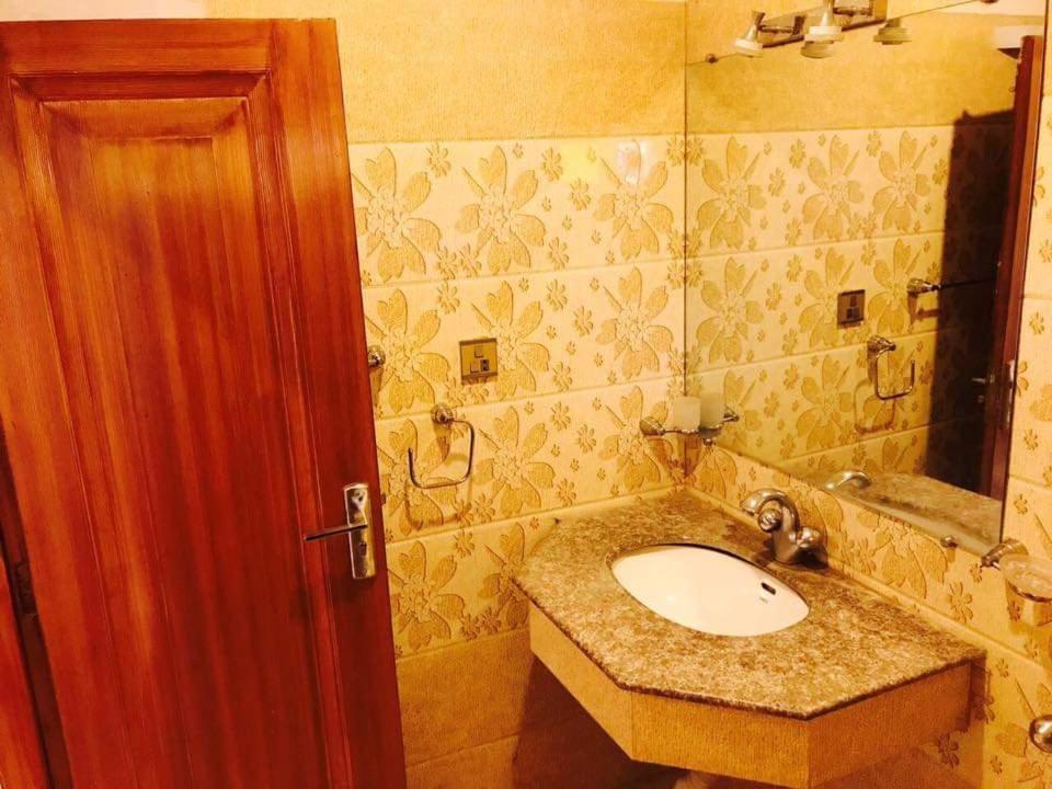 Pak Hotel Islámábád Exteriér fotografie